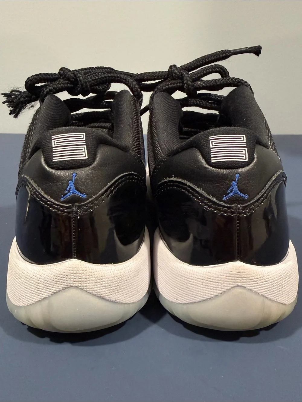 Nike Air Jordan 11 Retro Low Space Jam GS Size 4.5Y Black White FV5121-004